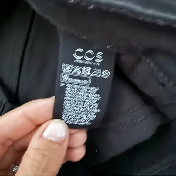 COS Black Flare Pants Women’s Size 25 Tailored Wide Leg High Waist Minimalist - Picture 13 of 16